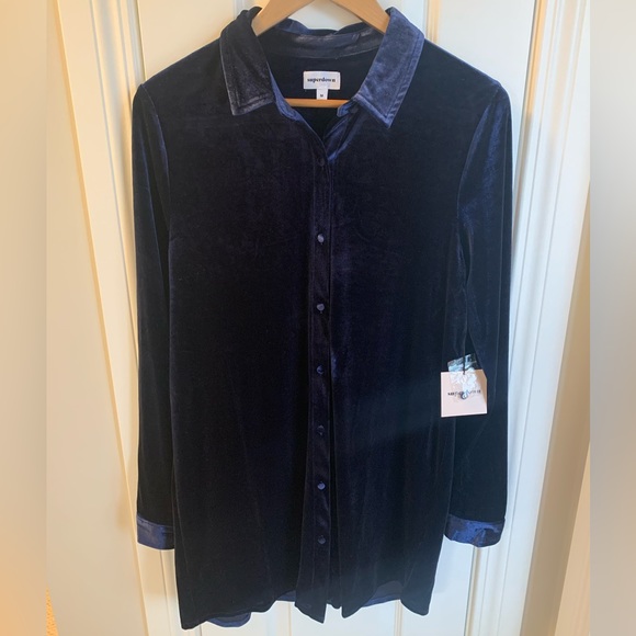 NWT Superdown Vella Velvet Mini Shirt Dress in Navy | Medium - Picture 3 of 5